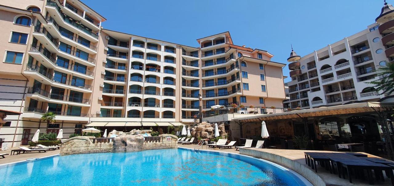 Vp Apartment In Karolina Complex Sunny Beach Exterior photo